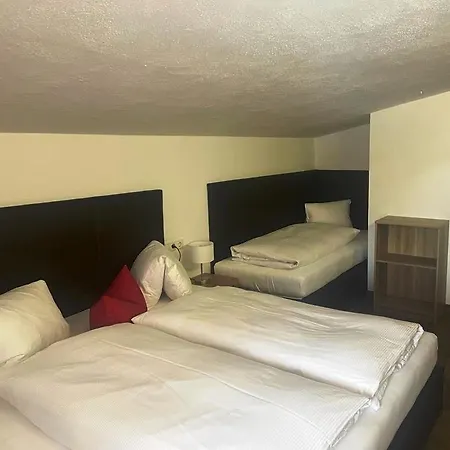 Bergland * 皮茨河谷圣莱昂哈德